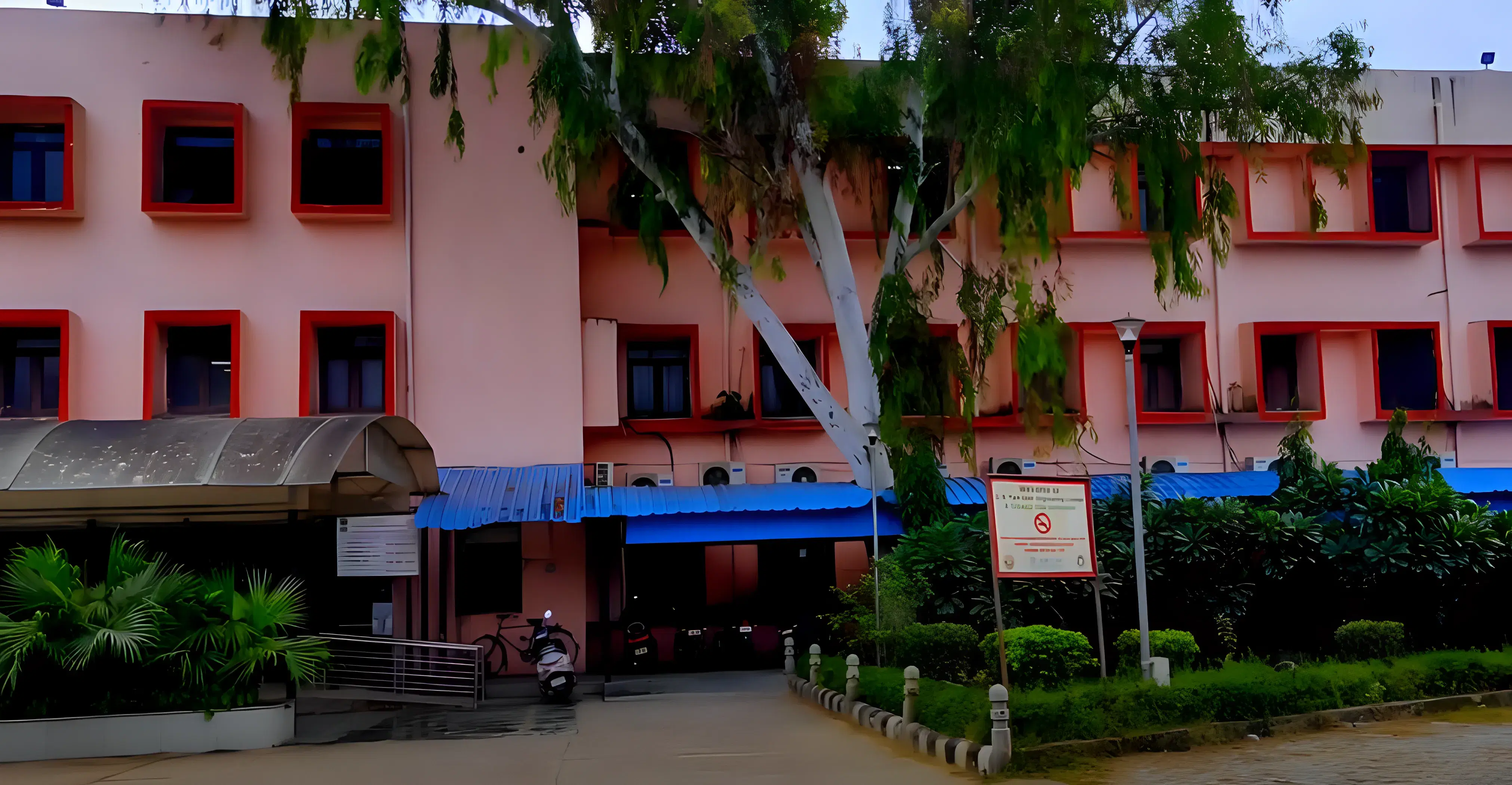 G.B. Pant DSEU Okhla I Campus Academic Infrastructure photo 3